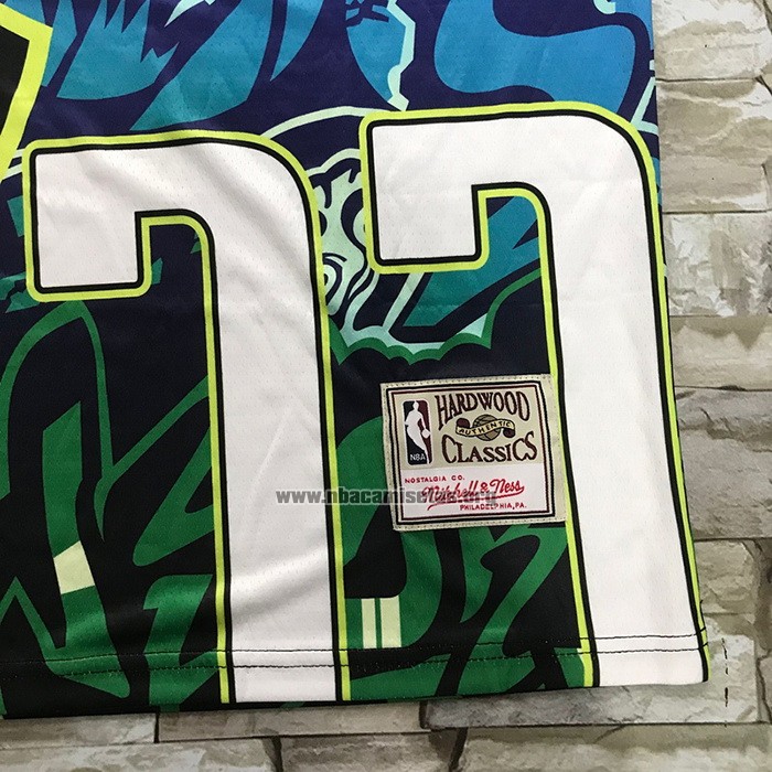 Camiseta Dallas Mavericks Luka Doncic NO 77 Mitchell & Ness Azul